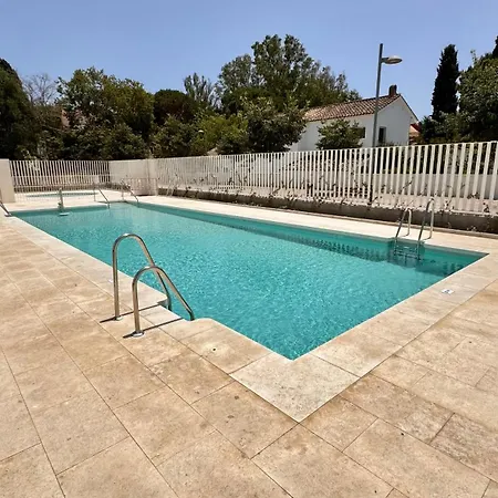New 2 Bedroom Near The Beach! Marbella