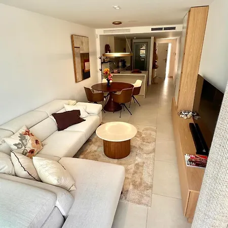 New 2 Bedroom Near The Beach! * Marbella
