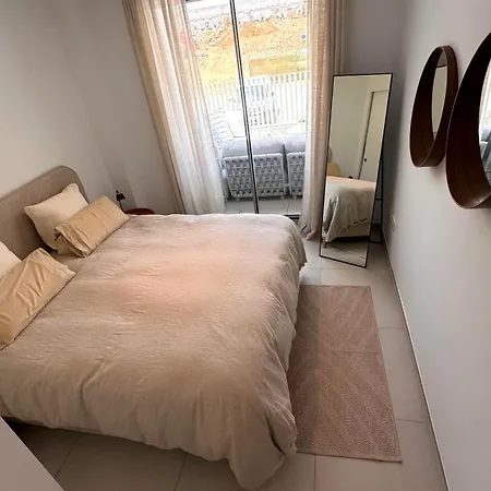 New 2 Bedroom Near The Beach! Apartment *